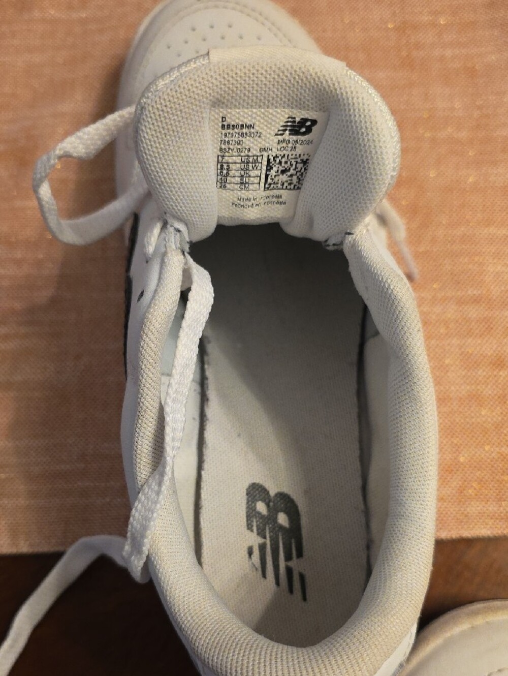 New Balance W8.5 / M7 - Picture 3 of 6